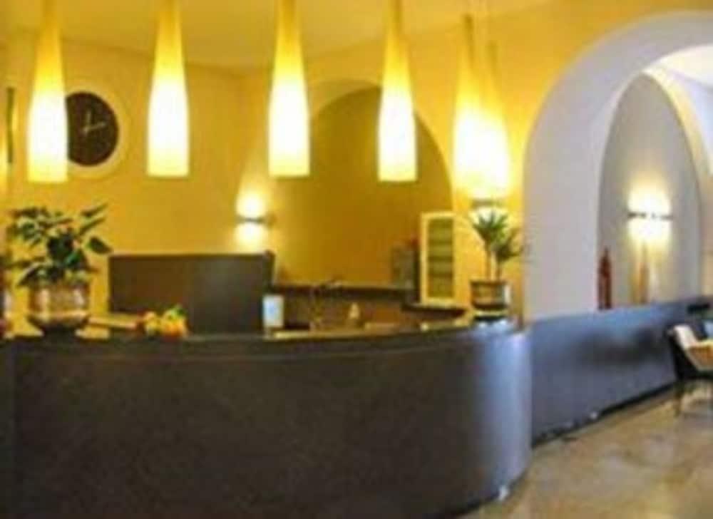 Hotel Europa Foggia Luaran gambar