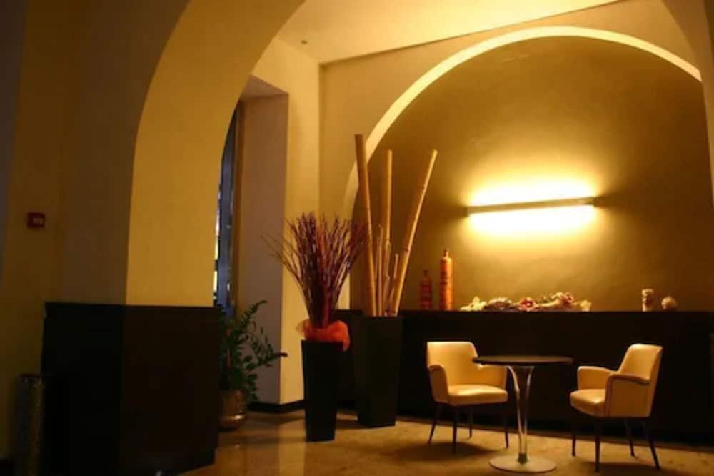 Hotel Europa Foggia Luaran gambar