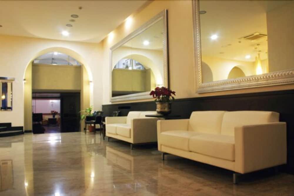 Hotel Europa Foggia Luaran gambar