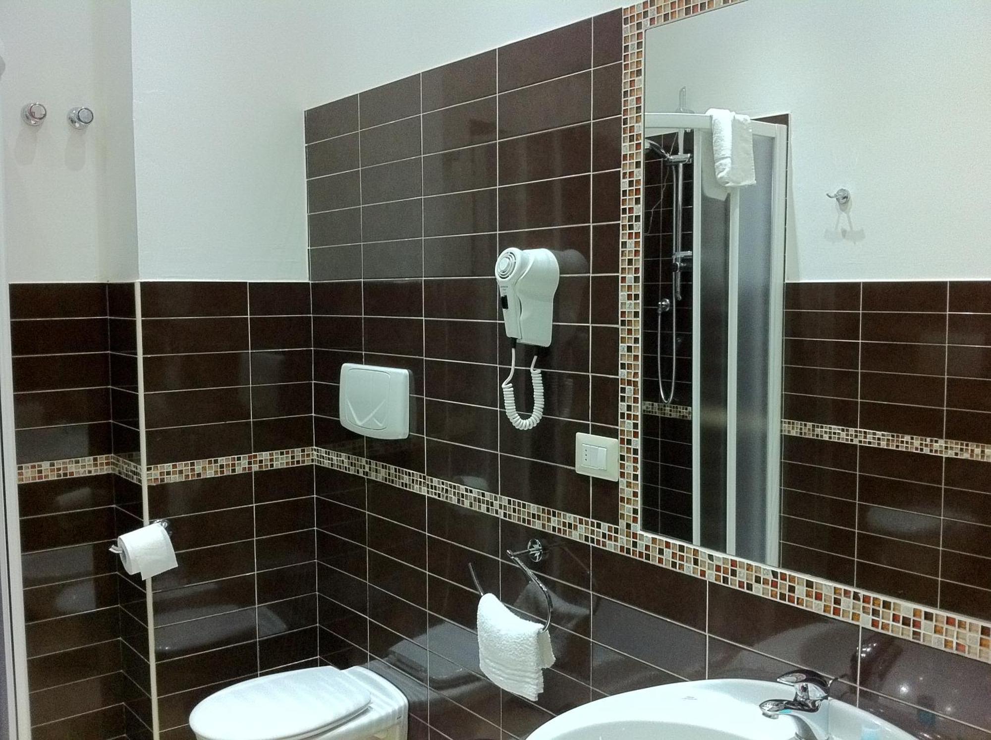 Hotel Europa Foggia Luaran gambar