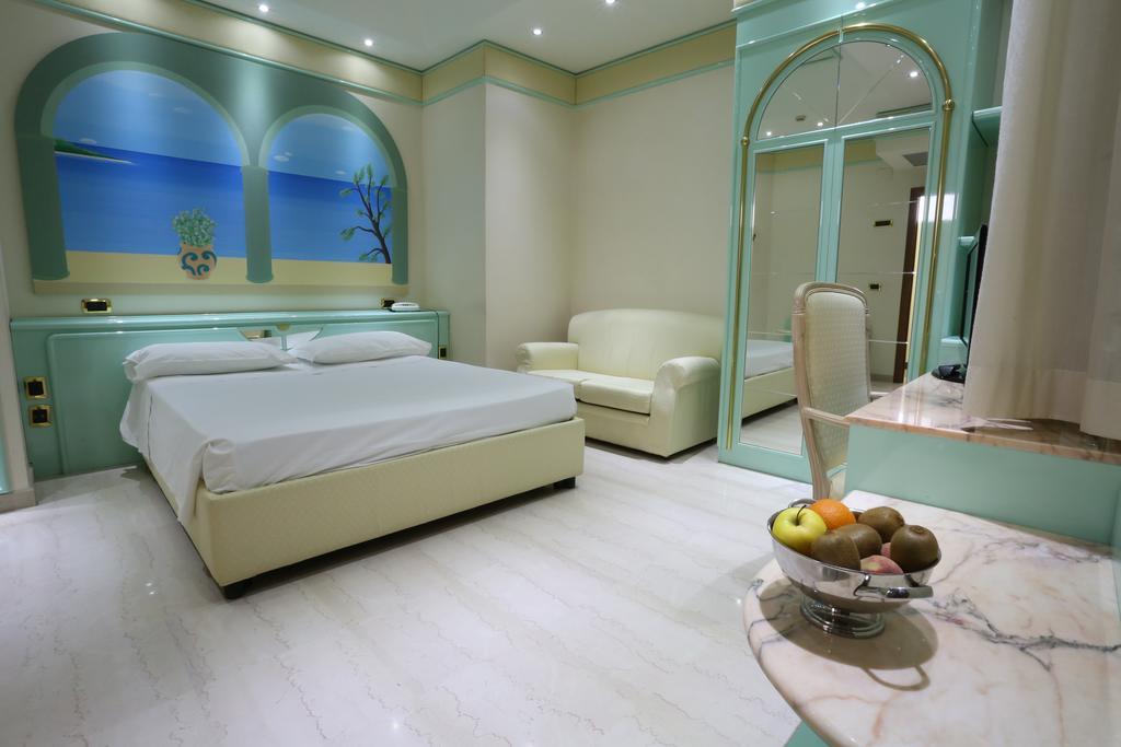 Hotel Europa Foggia Luaran gambar