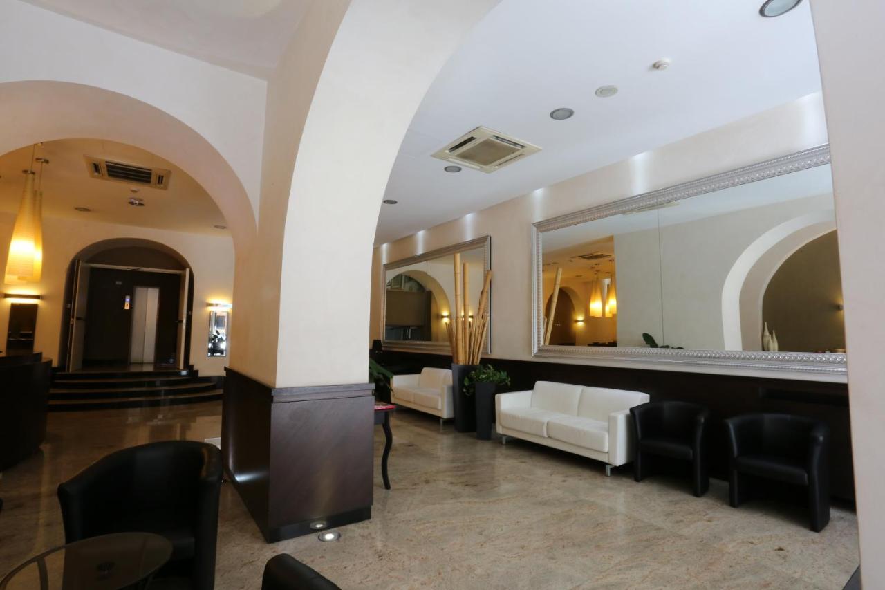 Hotel Europa Foggia Luaran gambar
