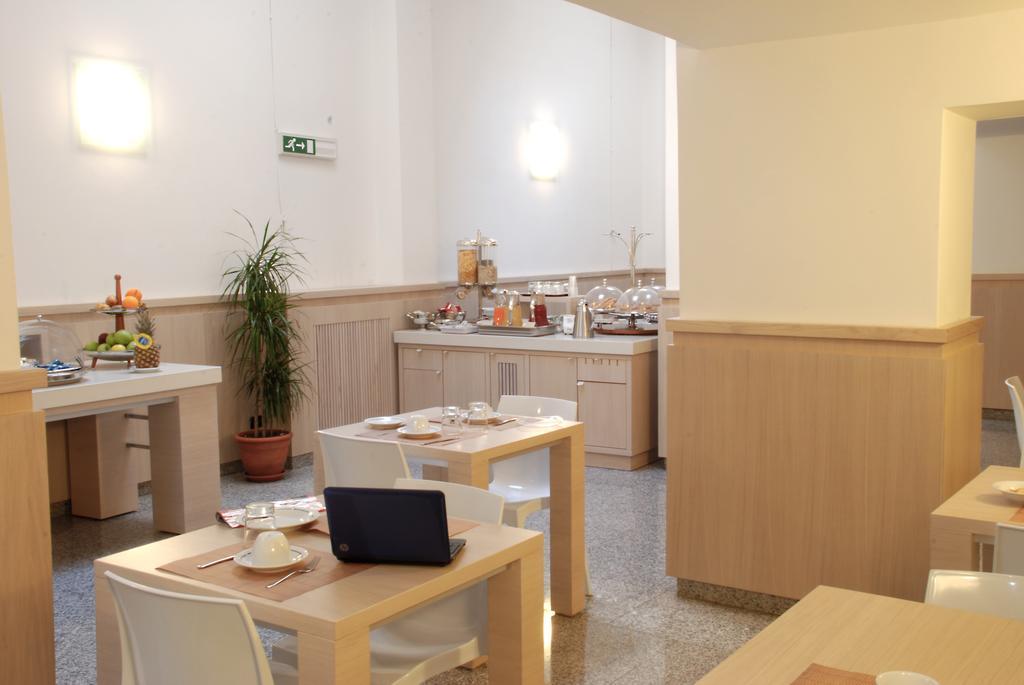 Hotel Europa Foggia Luaran gambar