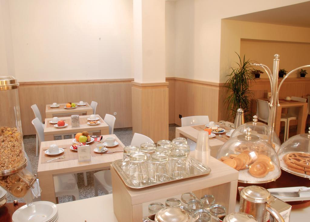 Hotel Europa Foggia Luaran gambar